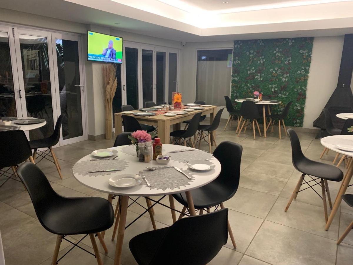 Fin And Feather Guest Lodge 복스버그 외부 사진