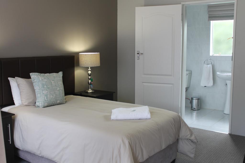 Fin And Feather Guest Lodge 복스버그 외부 사진